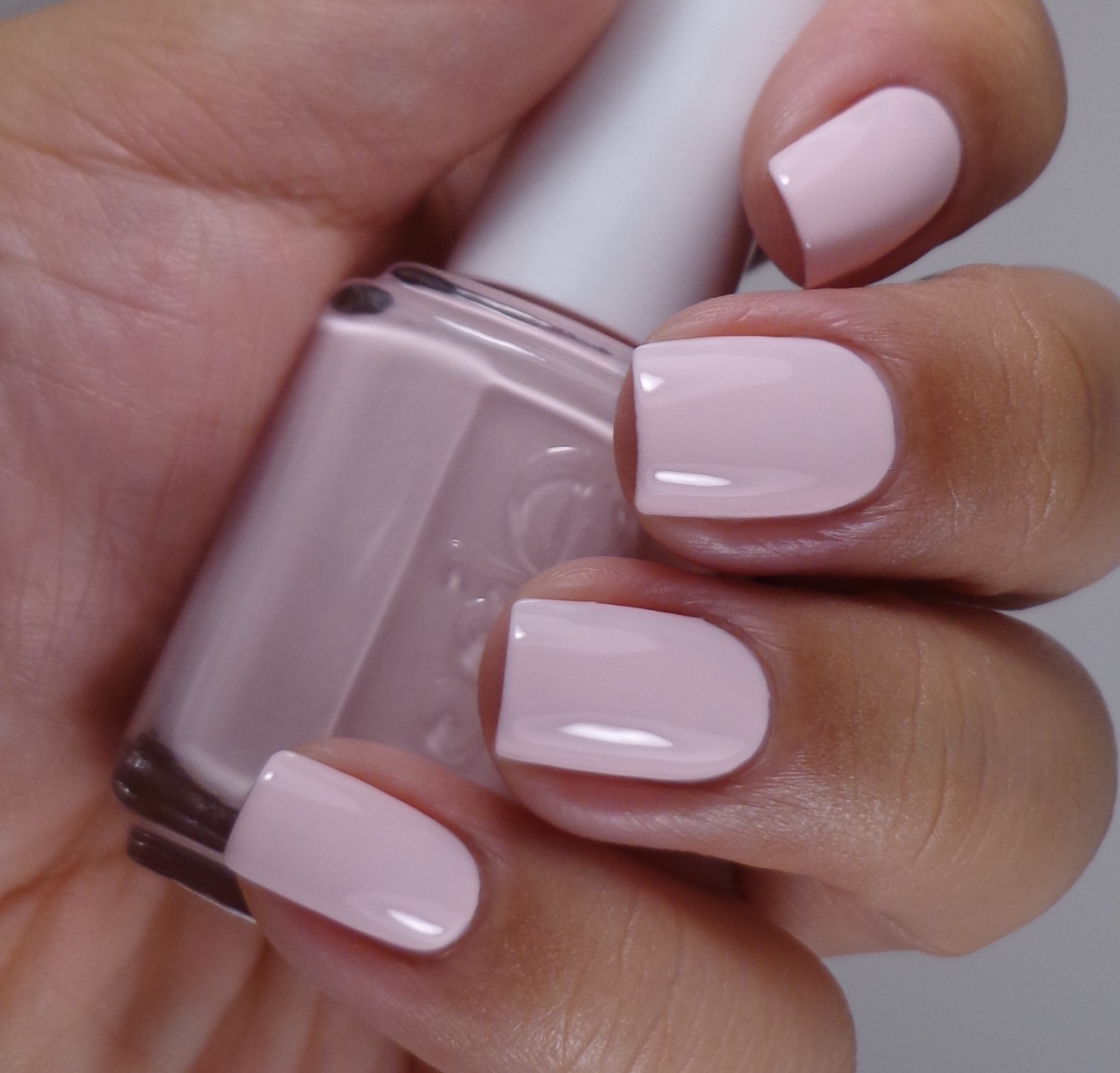 Essie Hide & Go Chic Collection Spring 2014 - Of Life and 