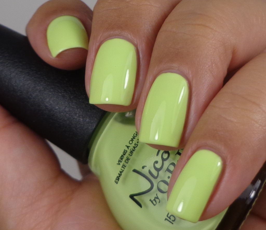 Nicole by OPI Lay It On The Lime 1