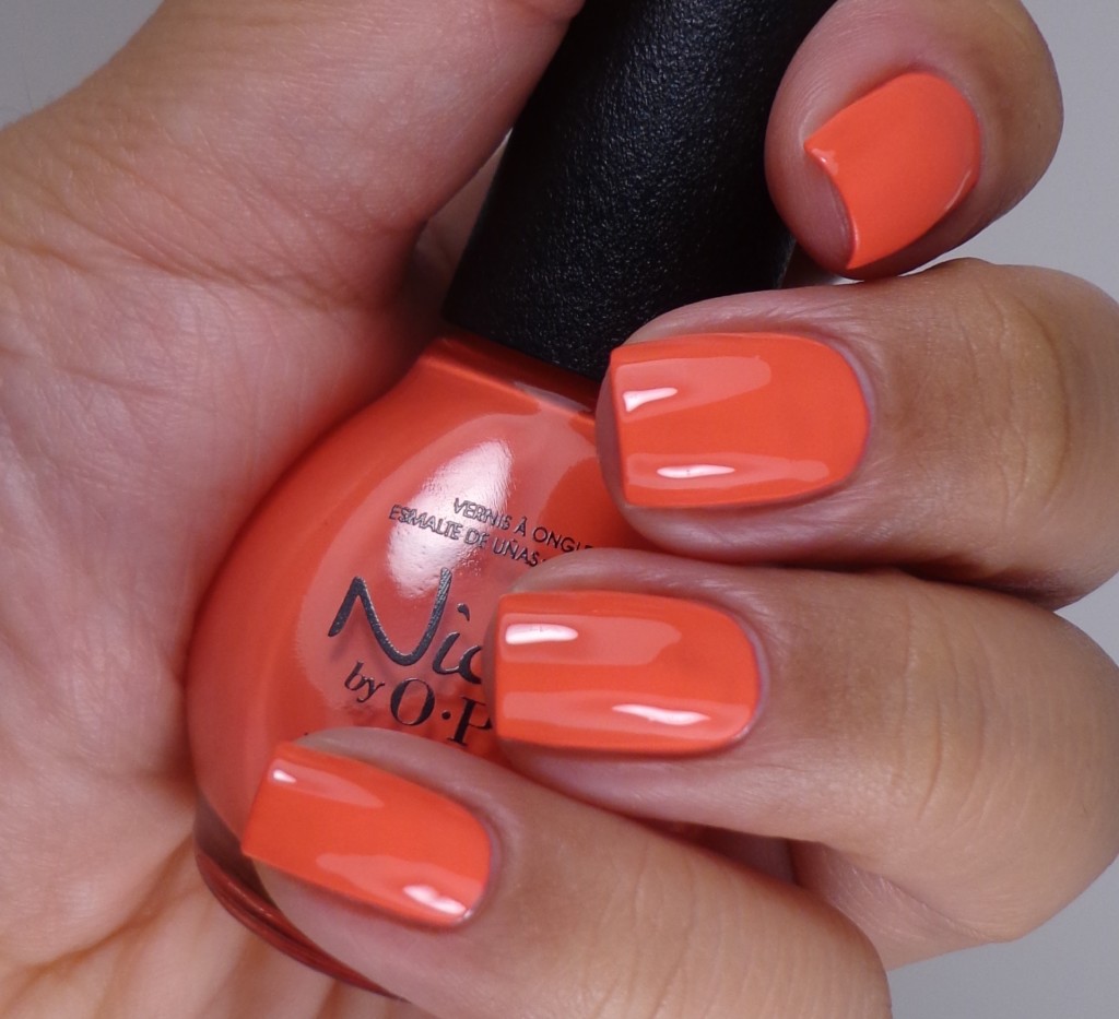 Nicole by OPI The Coral Of The Story 2