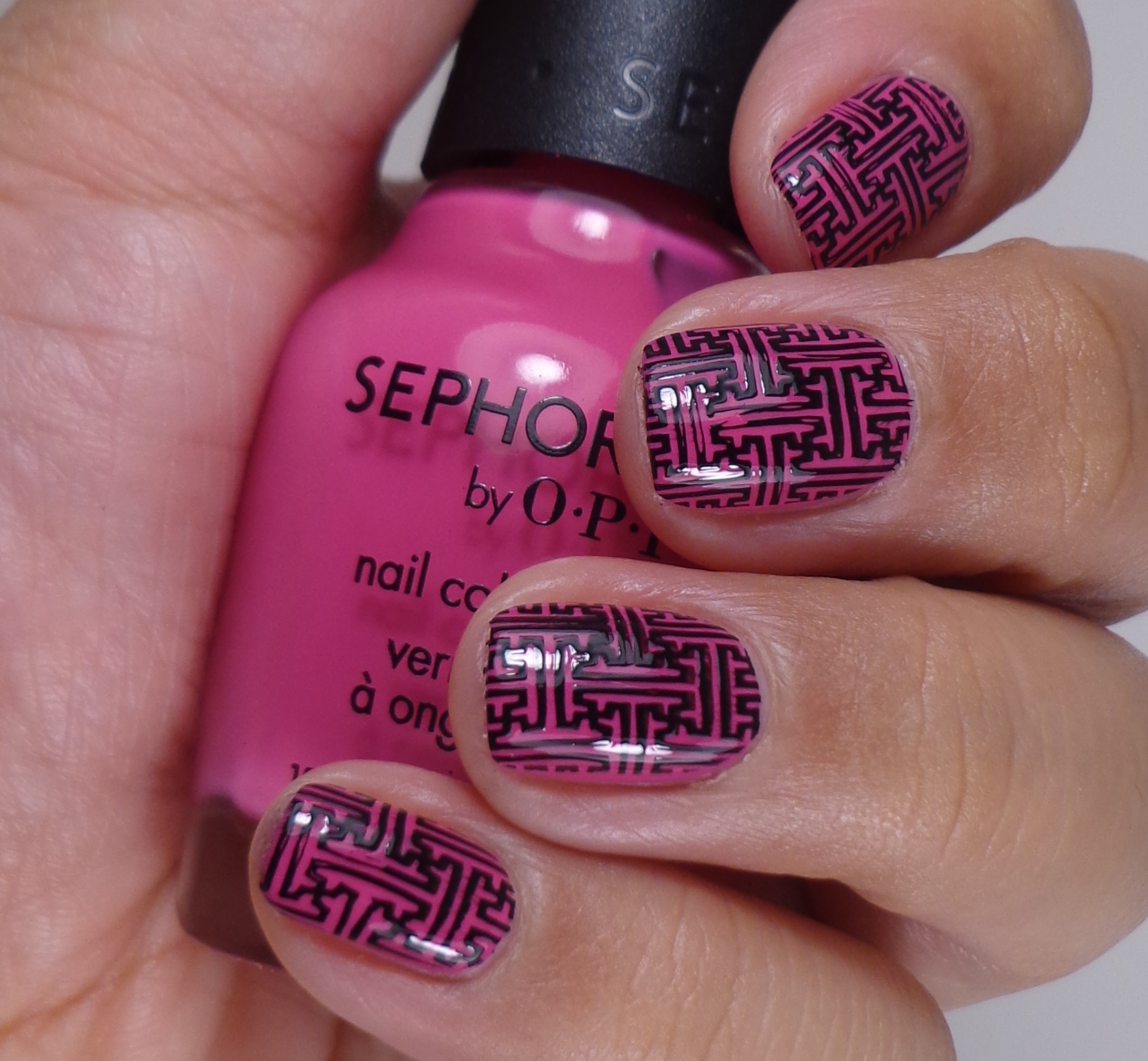 Manicure Monday - New Sephora Collection Color Hit Mini Nail Polishes +  Leaves Nail Art | See the World in PINK